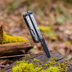 Leatherman ARC multi-tool