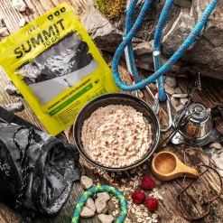 Summit to Eat Morning Oats with Raspberry / Havregrød med hindbær